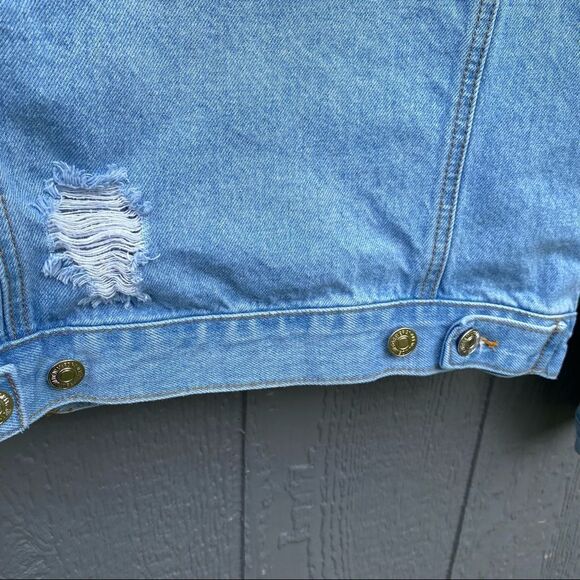 Forever 21 Distressed Jean Jacket S - Picture 5 of 12